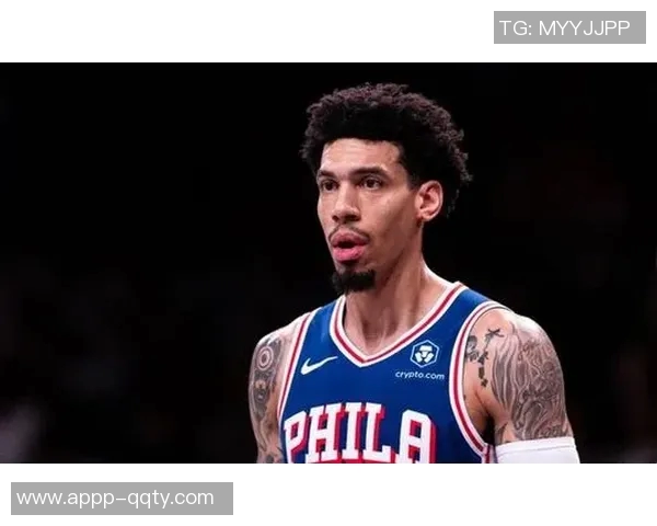 三冠王丹尼格林宣布退役回顾三队三冠的辉煌历程 三冠王丹尼格林宣布退役回顾三队三冠的辉煌历程