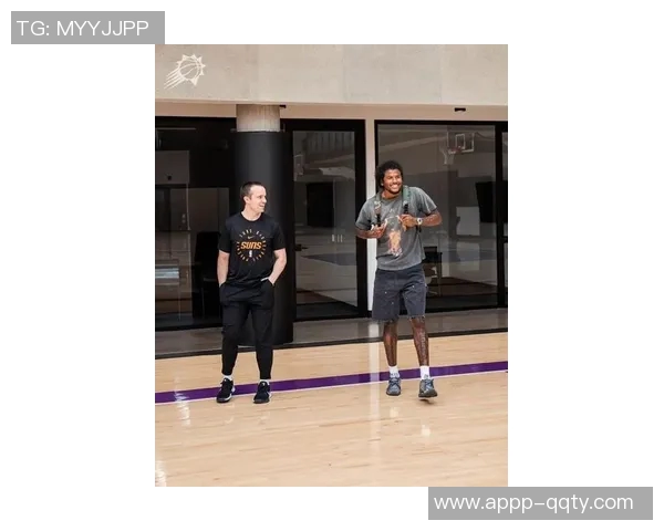 太阳解说员透露球队期待杰伦格林与马威在揭幕战中共同首秀 太阳解说员透露球队期待杰伦格林与马威在揭幕战中共同首秀