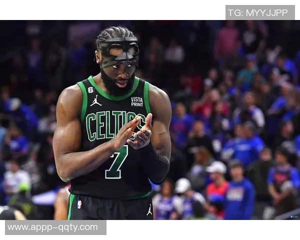 杰伦布朗分析失利原因强调球队需全场保持拼劲与专注