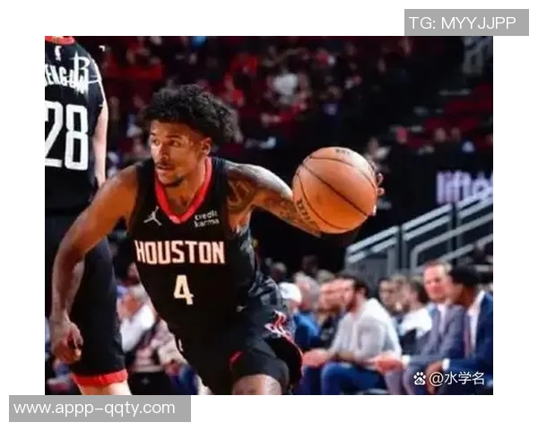 狄龙半场表现惊艳15投6中三分球8投2中独揽全队最高16分并贡献2次抢断