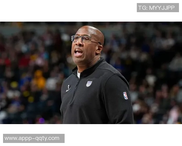 布朗自责表现糟糕只打12分钟教练对我期望值极高