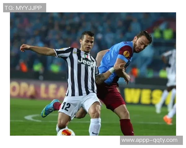 托蒂分析意甲夺冠形势国米那不勒斯与AC米兰是热门球队 托蒂分析意甲夺冠形势国米那不勒斯与AC米兰是热门球队