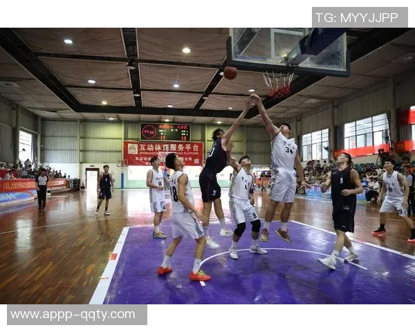 加尔扎强调快节奏与专注并重打造聪明拼抢积极的篮球风格 加尔扎强调快节奏与专注并重打造聪明拼抢积极的篮球风格