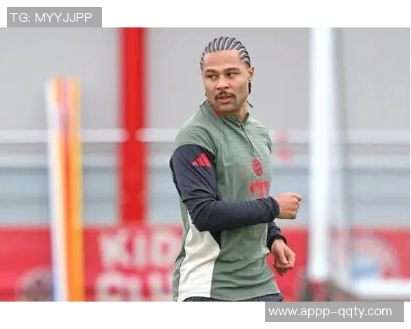 拜仁与格纳布里洽谈降薪续约至2028年球员表示双方正在积极沟通 拜仁与格纳布里洽谈降薪续约至2028年球员表示双方正在积极沟通