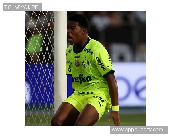 皇马关注17岁墨西哥中场莫拉身价450万欧引发热议