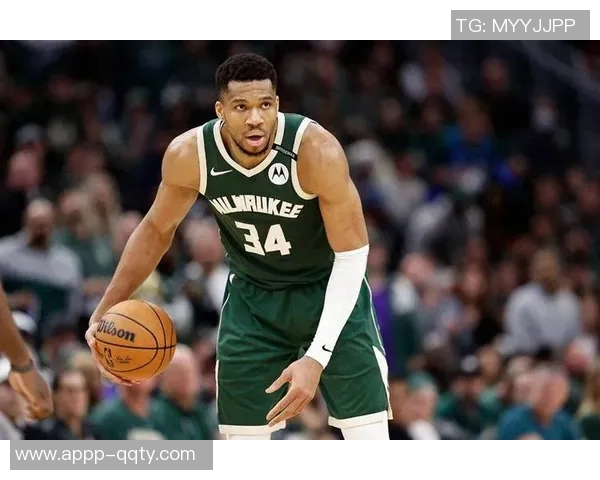 字母哥生涯总得分突破21000大关年轻球员中历史排名第六