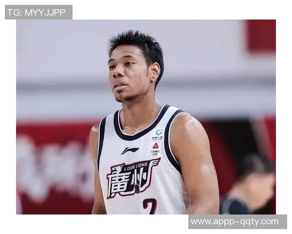 同曦官博庆祝祝铭震29岁生日并宣布今夏续约顶薪计划